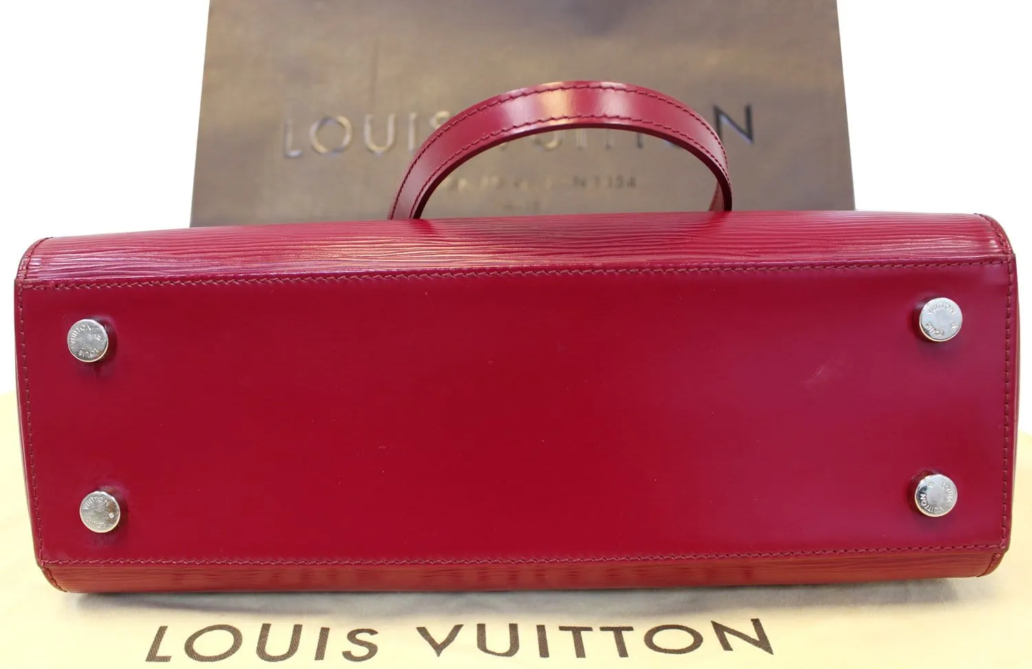 LOUIS VUITTON Fuchsia Epi Leather Brea MM Satchel Shoulder Bag