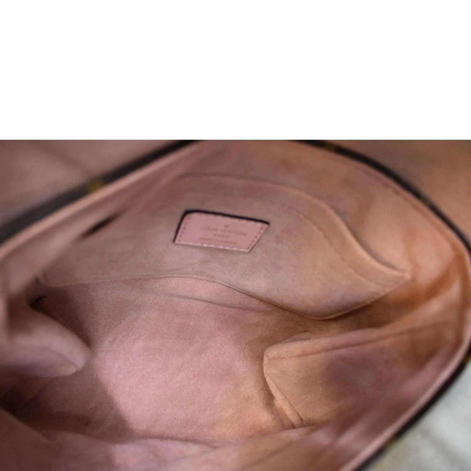 LOUIS VUITTON Locky BB Monogram Canvas Crossbody Bag Rose Poudre