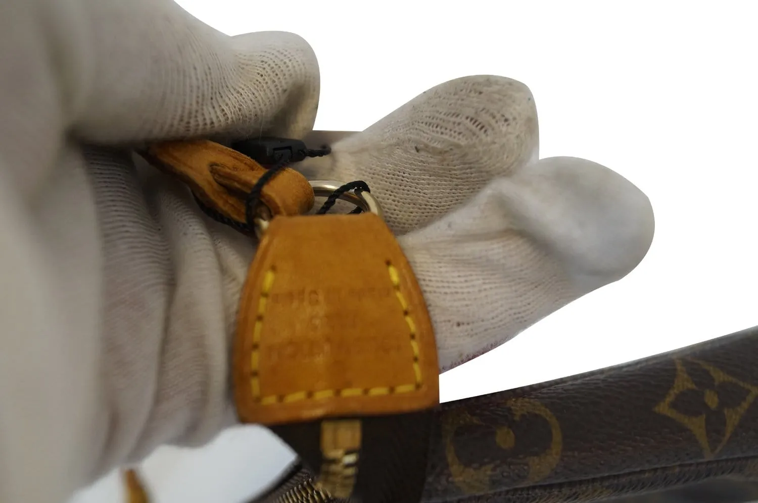LOUIS VUITTON Monogram Canvas Pochette Accessoires Pouch