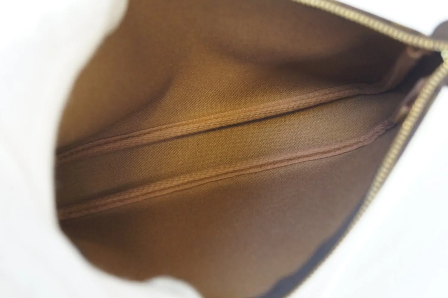 LOUIS VUITTON Monogram Canvas Pochette Accessoires Pouch