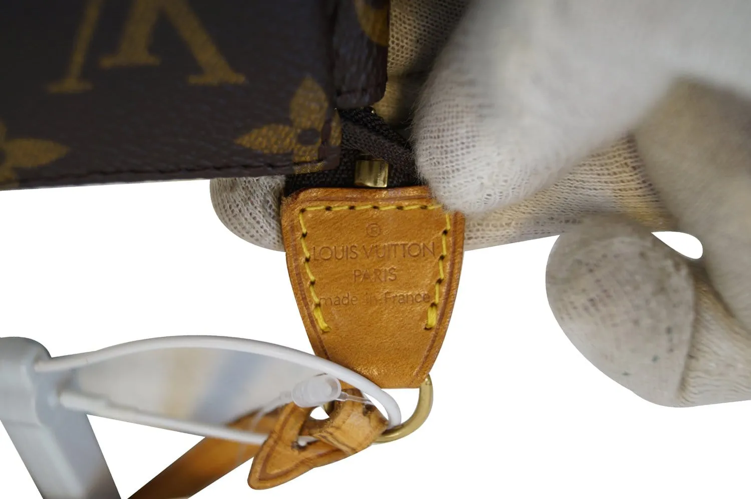 LOUIS VUITTON Monogram Pochette Accessoires Pouch