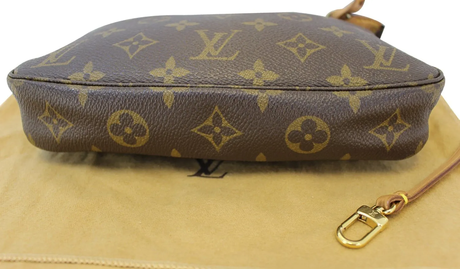 LOUIS VUITTON Monogram Pochette Accessoires Pouch
