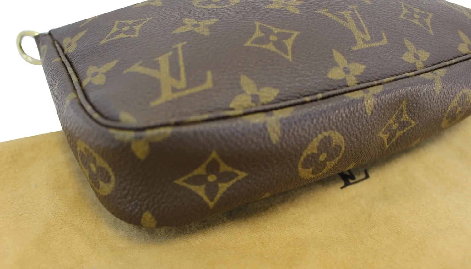 LOUIS VUITTON Monogram Pochette Accessoires Pouch