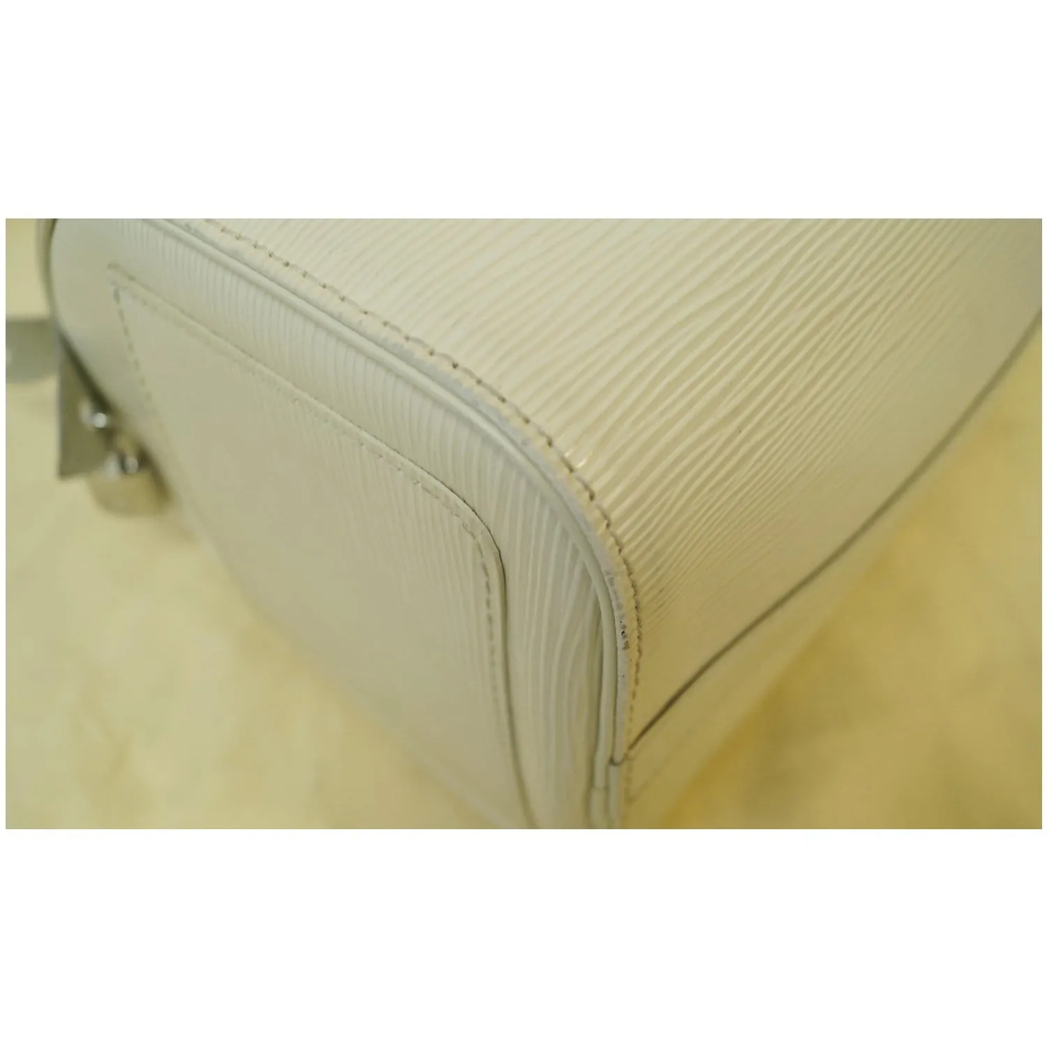 LOUIS VUITTON Speedy 30 Epi Leather Satchel Bag Ivory