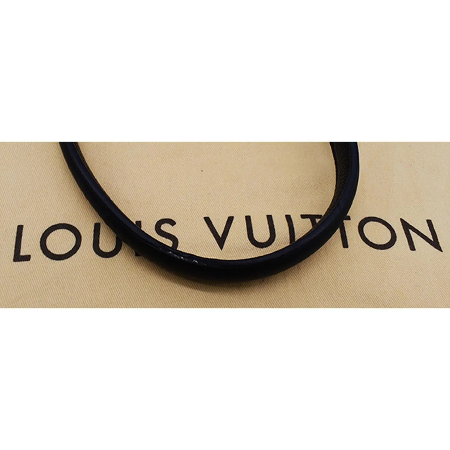 LOUIS VUITTON Women Lockme MM Leather Satchel Bag Black