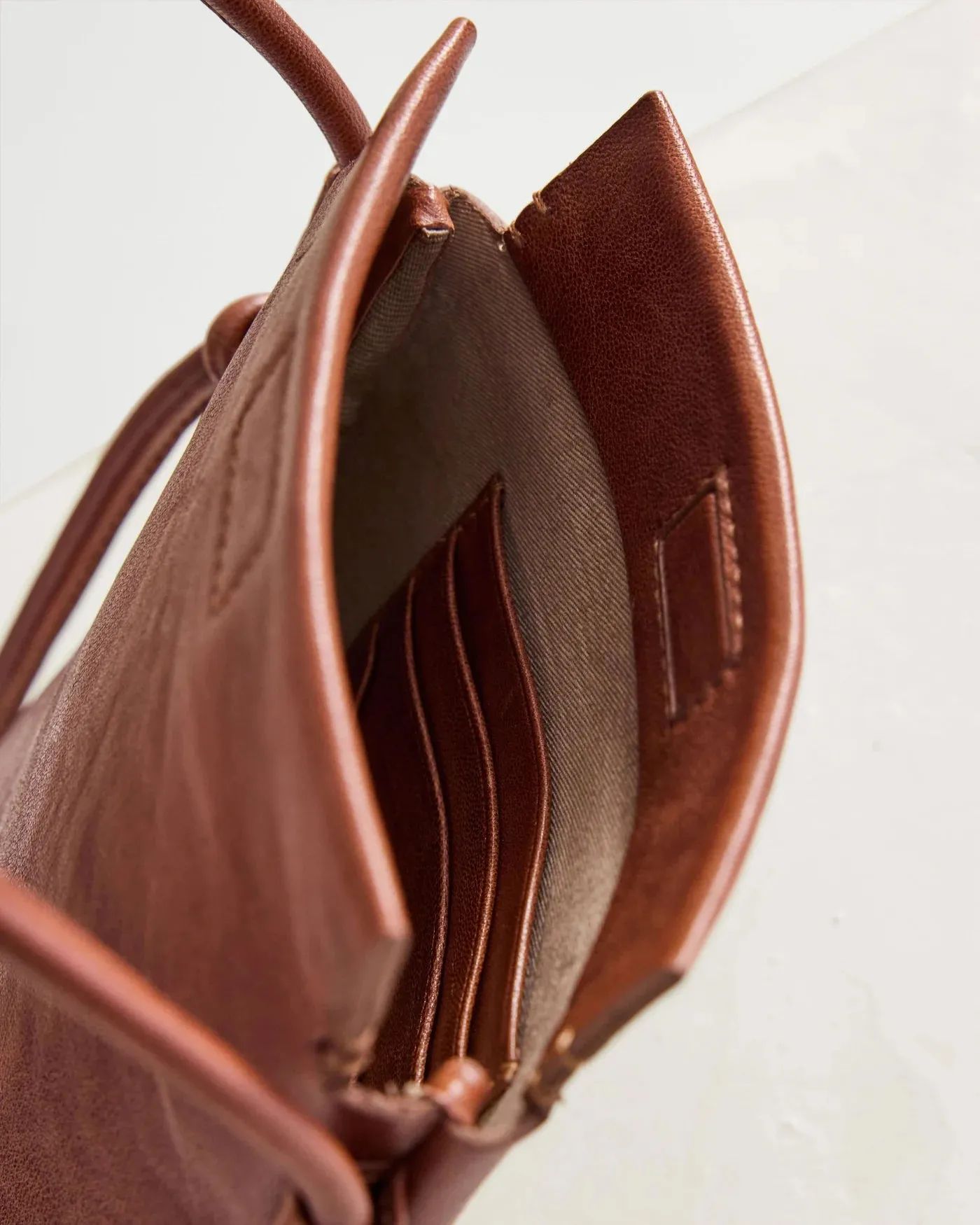MARINA POUCH | COGNAC