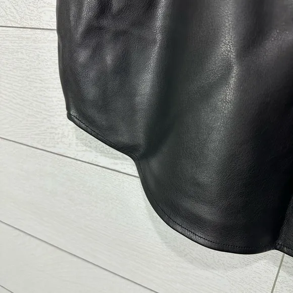 Monrow Black Faux Leather Mini Skirt Size Large