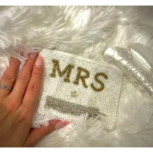 Mrs Beaded White Zip Pouch