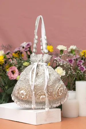 Nitara Potli – White
