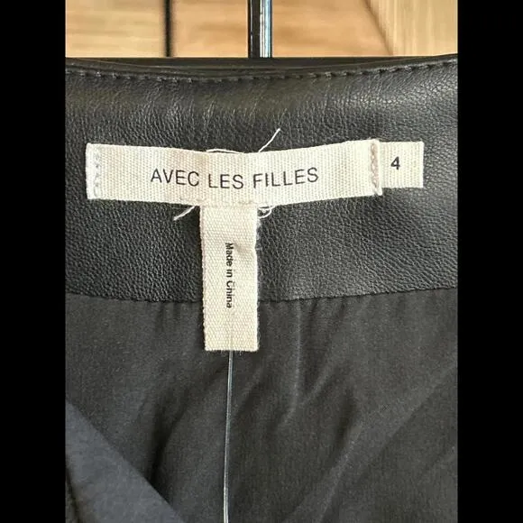 NWT Avec Les Filles Womens Faux Leather Skirt Sz 4 Black Zipper Mini Gothcore