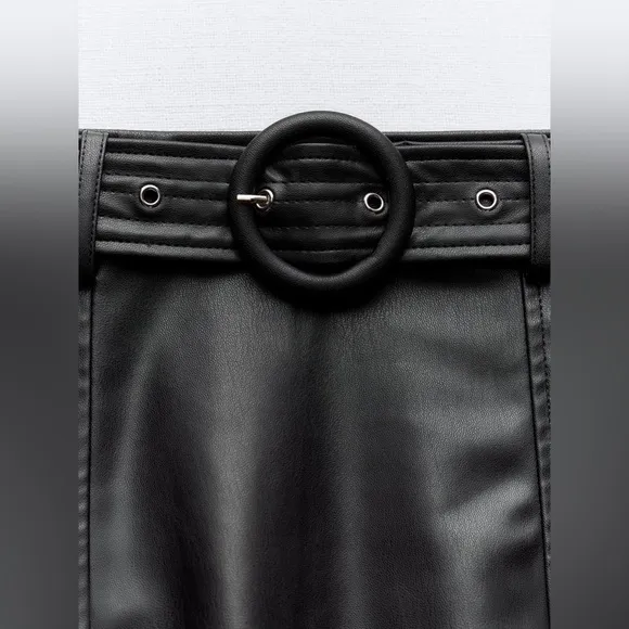 NWT ZARA FAUX LEATHER PLEATED MINI SKIRT