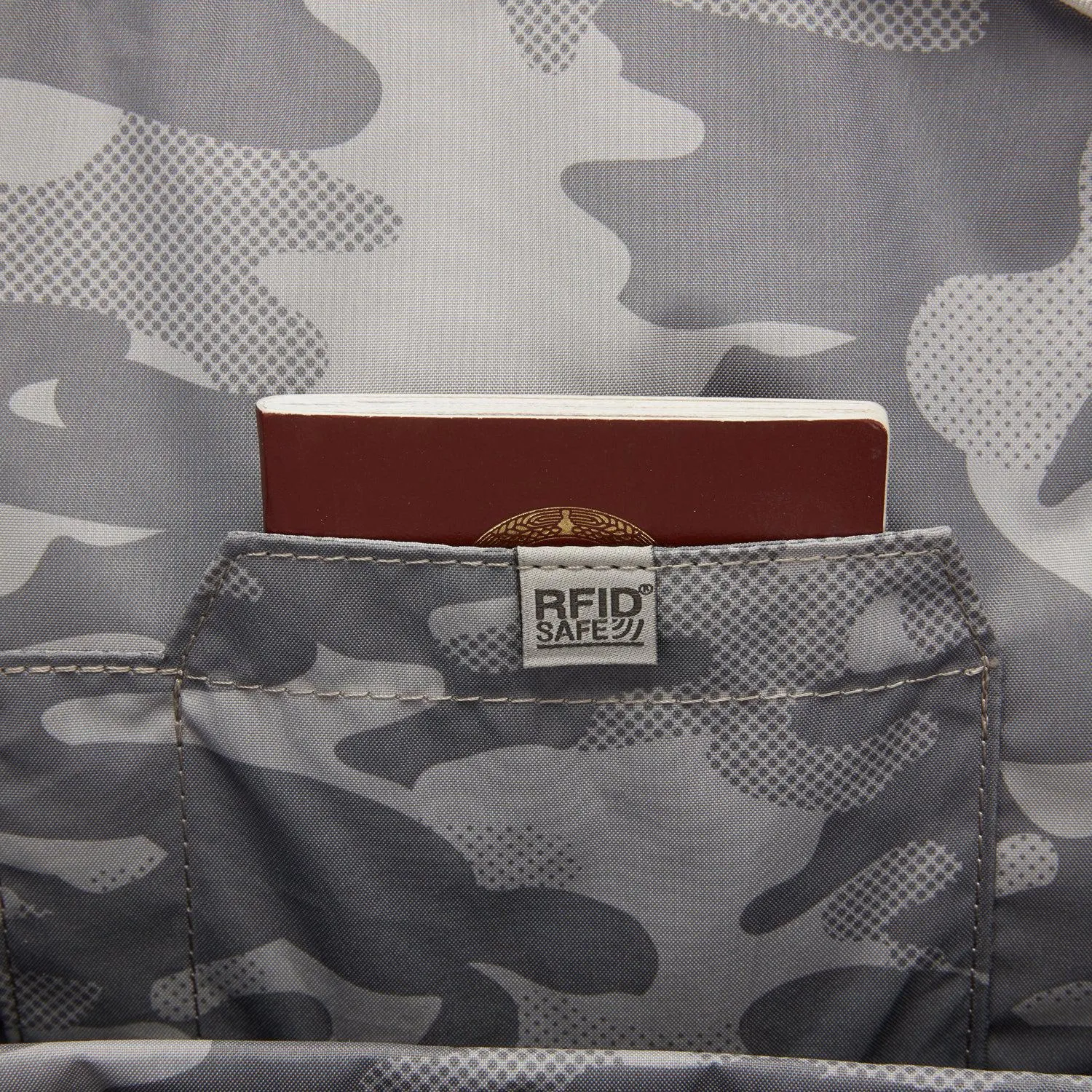Pacsafe Go 25L Backpack