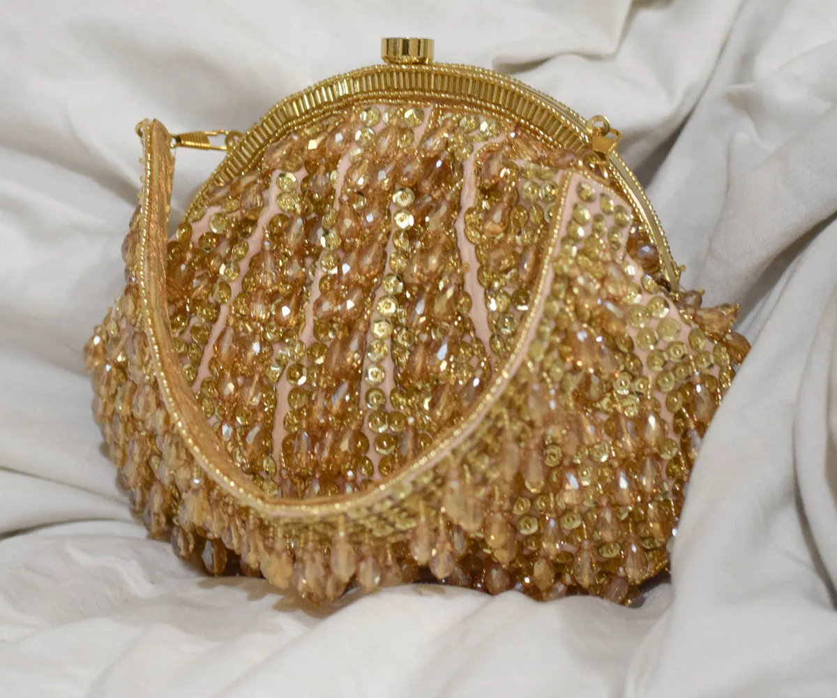 Paravi Clutch – Gold