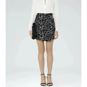 Reiss Naomi Jacquard Black and White Mini Skirt size 10
