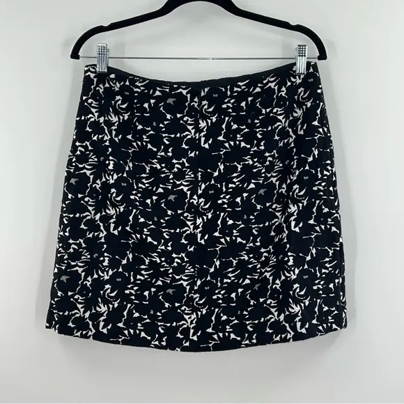 Reiss Naomi Jacquard Black and White Mini Skirt size 10