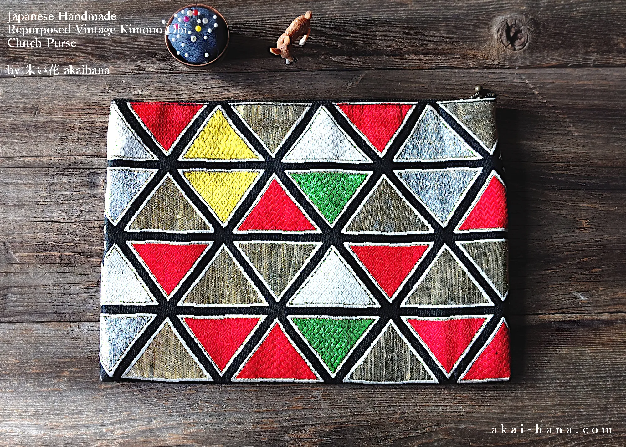 Repurposed Vintage Kimono Obi Clutch, Japanese Handmade ⦿z30c0002