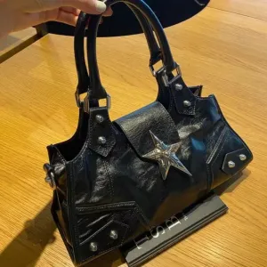 Sohiwoo Vintage Women's Metal Star Shoulder Bag Gothic Black Rivet Underarm Bag Y2k Hot Girls Crossbody Bag PU Leather Tote Handbags