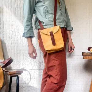 The Small Hunter Satchel in Marigold