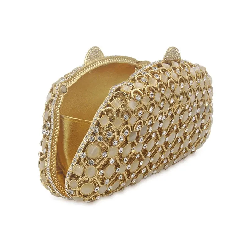 Vilma metallic clutch bag