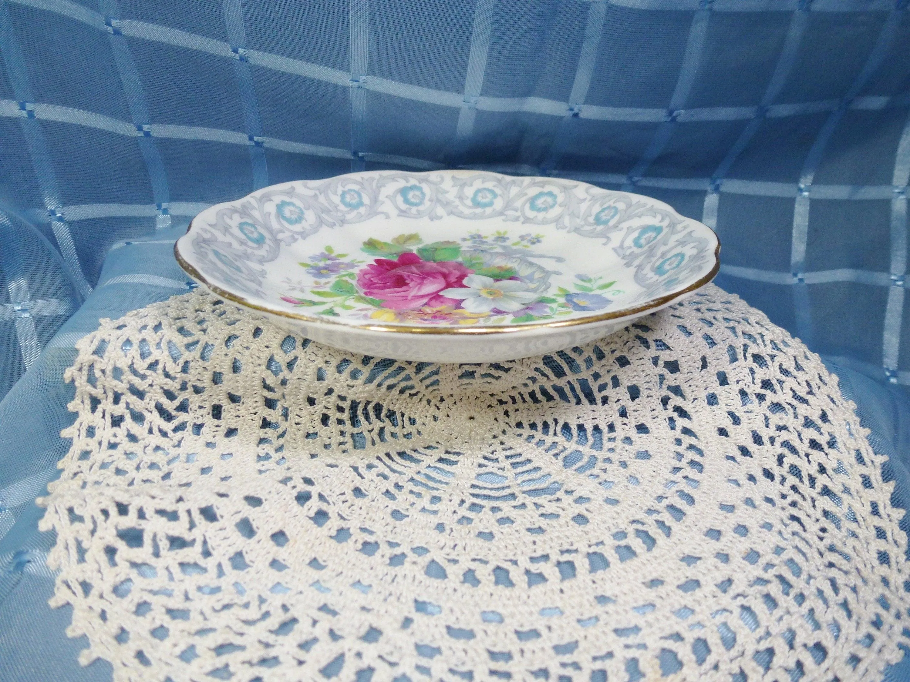 Vintage Royal Albert Bone China “Unnamed” Saucer
