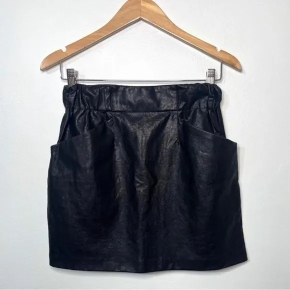 Zara Black Faux Leather High Rise Paperbag Mini Skirt with Pockets XS