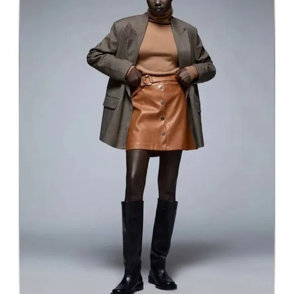 Zara EUC Faux Leather High Waist Brown Mini Skirt Gold Buttons Belted XS